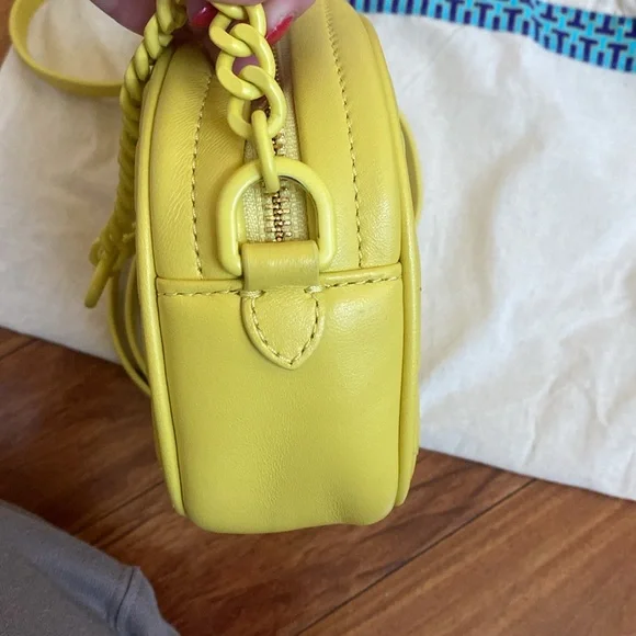 Tory Burch Yellow Quilted Crossbody Bag - Picture 9 of 11